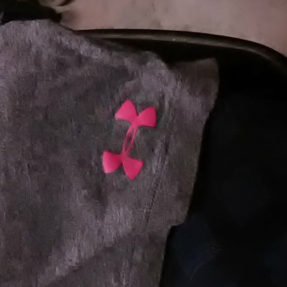 Underarmour t-shirt - Picture 4 of 4